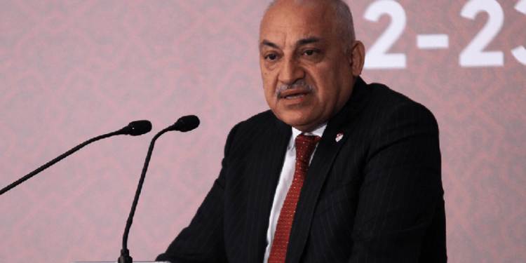 Dilekçe verildi: TFF Başkanı Büyükekşi için ihraç talebi