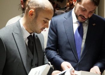 Doçentlik için Erdoğan’ın damadı Berat Albayrak’a rica mailleri atmıştı; Selman Öğüt rektör olarak atandı