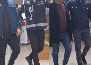 E-sınava giren jokerler yakayı ele verdi