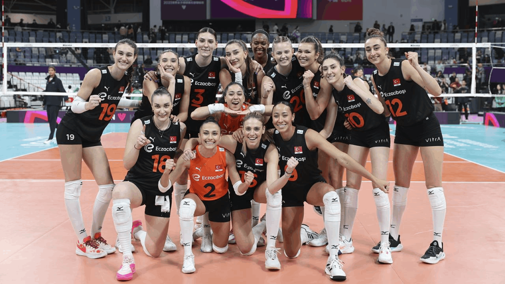 Eczacıbaşı FIVB Kulüpler Dünya Şampiyonası'nda finalde!