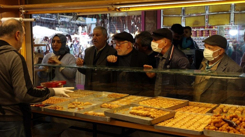 Emekli maaşının asgari ücrete oranı: Son 20 yılda hiç bu kadar düşmemişti