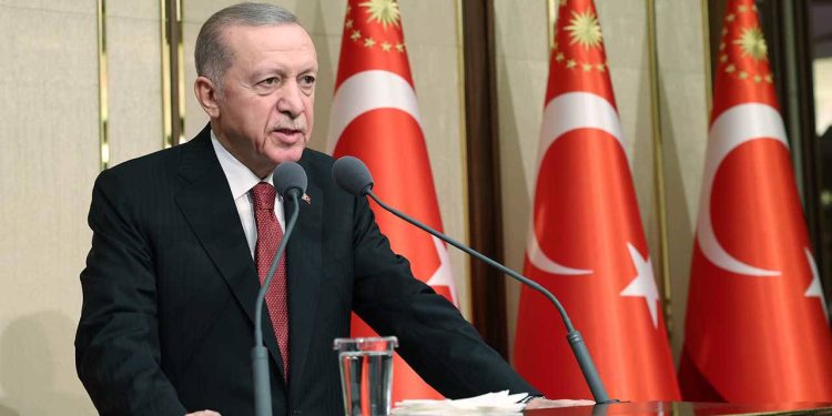 Erdoğan: Bütçeyi zorlama pahasına maaşlarda yüksek oranlı artışlara gittik