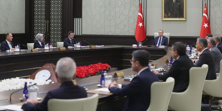 Erdoğan'ın programı değişti: Yılın son Kabine toplantısı iptal edildi