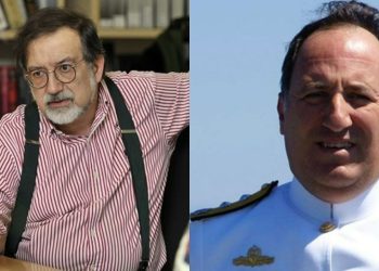 'Eski Türkiye'nin çıkarma gemisi yoktu' diyen Murat Bardakçı'ya emekli tümamiralden yanıt