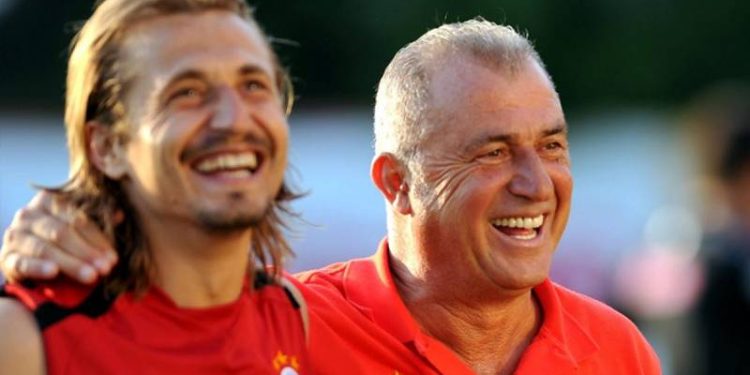 Fatih Terim ve Ayhan Akman'ın kulüp üyelikleri askıya alınsın
