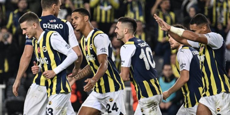 Fenerbahçe, Konferans Ligi'nde son 16'da!