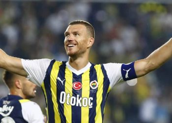 Fenerbahçe'de Dzeko'nun son durumu açıklandı: Kayseri ve Galatasaray maçlarında sahada olacak mı?
