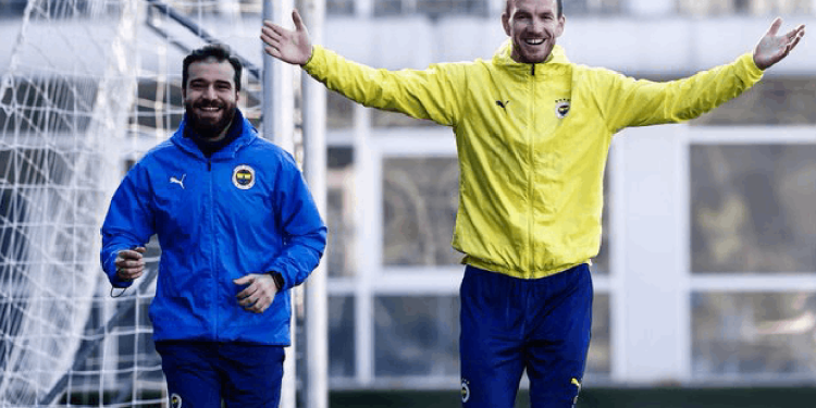 Fenerbahçe'den yeni Dzeko paylaşımı! 'Endişeye mahal yok endişeye'