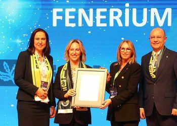 Fenerium'a 'Üstün Performansta Yetkinlik' ödülü