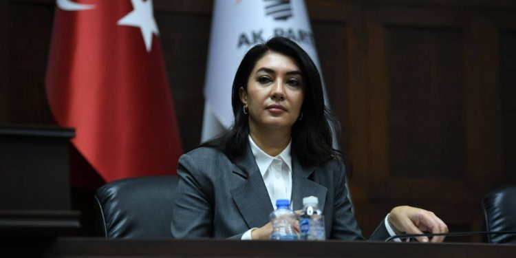 Fıkra bu kadar: AKP milletvekili, 1992 yılında hizmete açılan Atatürk Barajı için ‘’Atatürk Barajını ülkemize biz kazandırdık’’ dedi