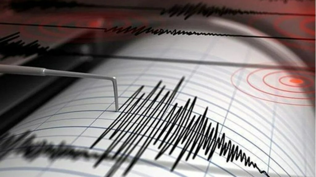 Filipinler'deki 7.6'lık depremde 1 kişi hayatını kaybetti