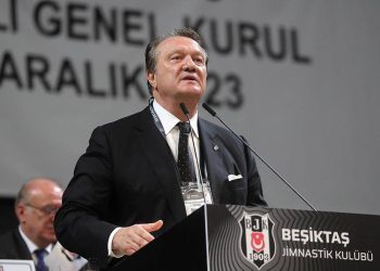 Futbolu artık Beşiktaşlılar yönetecek; Feyyaz Uçar ve Samet Aybaba yönetecek