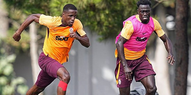 Galatasaray'da Zaha ve Davinson, Fenerbahçe derbisine yetişecek mi?