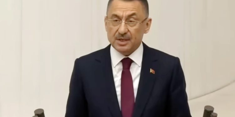 Gazeteci Bayraktaroğlu, Fuat Oktay’a net sordu: Falyalı’nın dosyasını kapattırdın mı kapattırmadın mı?