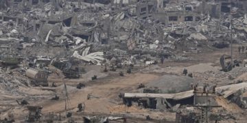 Gazze açlığa mahkum edildi, ölü sayısı 20 bini aştı