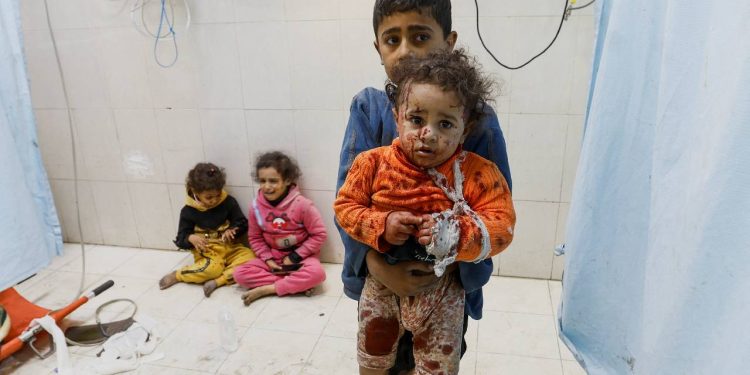 Gazze'de açlıktan ölüm tehlikesi: 10 aileden 9'u tüm gün ve geceyi hiçbir şey yemeden geçiriyor