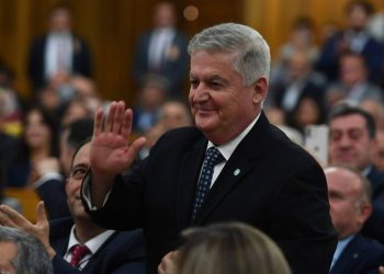 Görevden alınan Ahmet Zeki Üçok, Meral Akşener'le yaptığı konuşmayı anlattı