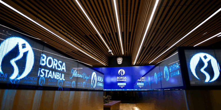 Haftanın son işlem gününde borsa açılışı iyi yaptı