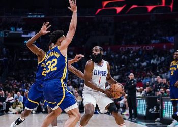 Harden tarihe geçti, Warriors'un serisi 6 maça çıktı