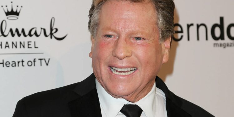Hollywood yıldızı Ryan O'Neal hayatını kaybetti