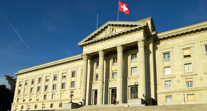 İSVİÇRE| Sosyal yardımlar ile yaşayan bir Türk, entegre olmadığı için sınır dışı edildi