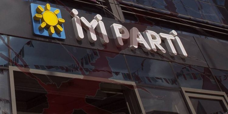 İYİ Parti'de istifa ve görevden alma krizine bir yenisi daha eklendi