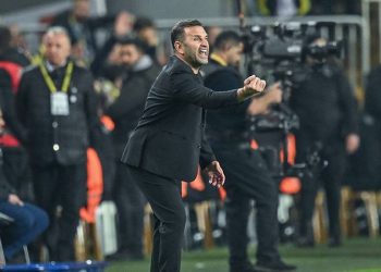 İlk yarı çok net bir penaltı vardı, bir yumruk vardı!