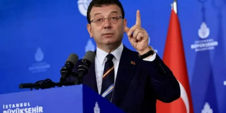 İmamoğlu'ndan eleştirilere yanıt: 'Bir kısım dostlar oyuna geliyorlar, bazen hadlerini aşan cümleler kurabiliyorlar'