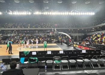 İngiltere’den vize alamayan Bursa Uludağ Kadın Basketbol takımı 5 oyuncuyla maça çıktı