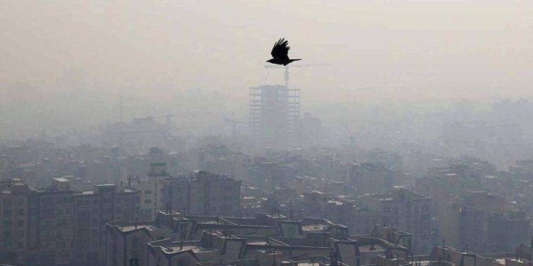 İran'da hava kirliliği nedeniyle bir yılda 27 binden fazla kişi hayatını kaybetti