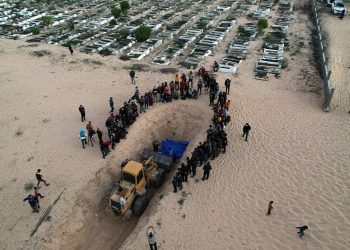 İsrail, alıkoyduğu 80 Filistinlinin cenazesini teslim etti