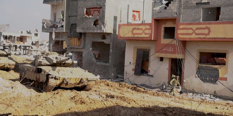 İsrail basını, ABD'nin savaşa desteğini yazdı: Silah yüklü 230 uçak ve 20 gemi İsrail'e gönderildi