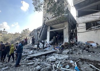 İsrail'in Magazi Mülteci Kampı'na düzenlediği saldırıda 70 kişi öldü