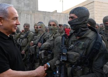 İsrailli bazı yaralı askerler hastaneyi ziyaret eden Netanyahu ile görüşmeyi reddetti