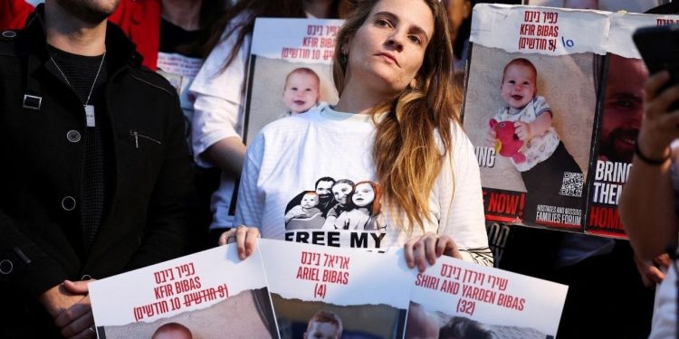 İsrailli rehine yakınları Netanyahu ile tartıştı: 'Rehinelerin eve dönmesi saldırılardan öncelikli'