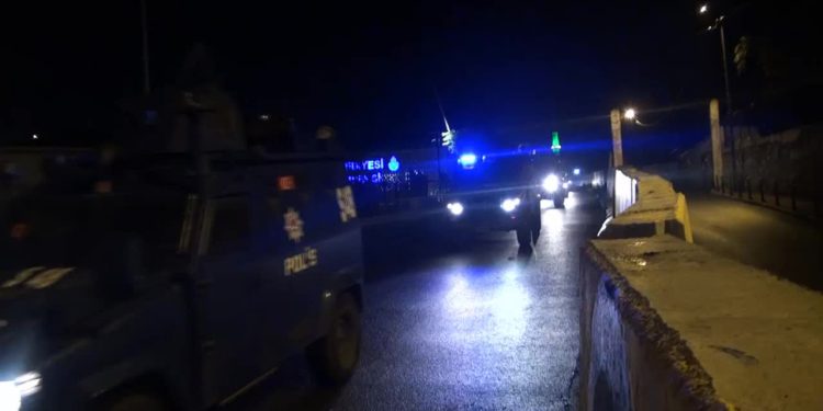 İstanbul'da IŞİD operasyonu: Yabancı uyruklu 12 kişi gözaltında