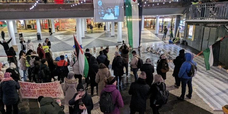 İsveç'te Filistin'de öldürülen gazeteciler için eylem yapıldı