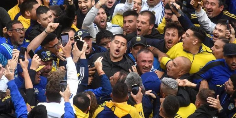 Juan Roman Riquelme rekor oyla Boca Juniors’ın yeni başkanı oldu
