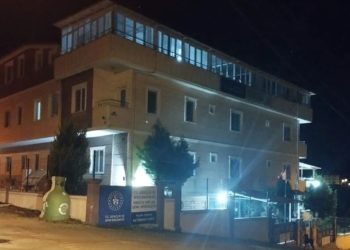 KYK yurdunda 15 öğrenci yemekten zehirlendi