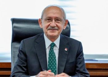 Kılıçdaroğlu, günlerini nasıl geçirdiğini anlattı: "Sıcak siyasetin içinde pek mümkün olmuyordu..."