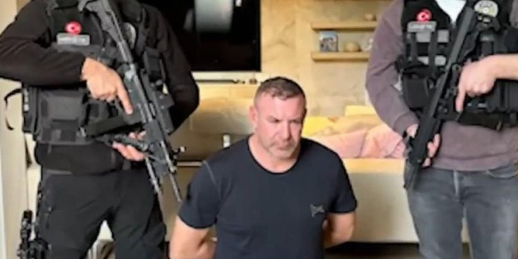 Kırmızı bültenle aranan bir çete lideri daha İstanbul’da çıktı