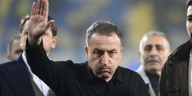 Faruk Koca futboldan ömür boyu men edildi