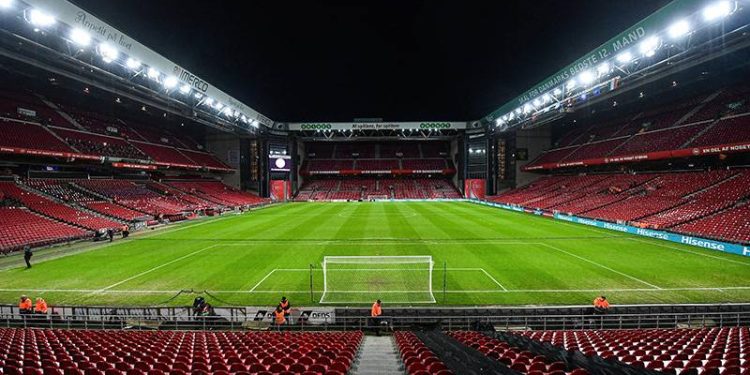 Kopenhag kulübünden, Galatasaray taraftarına "tribün" uyarısı