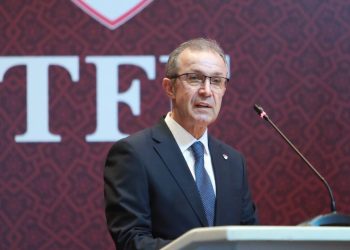 MHK Başkanı İbanoğlu'ndan eski hakemlere tepki: Kumpasın farkındayız