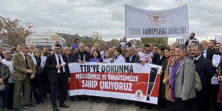 Mahkemeden ‘TTB’ kararı: Merkez Konseyi görevden alındı