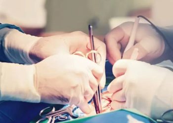 Minimum 3 cm uzama vaat etmişti