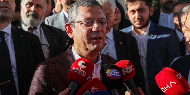 CHP-İYİ Parti ittifakının sinyali: “Sıcak, yapıcı bir görüşmeydi”
