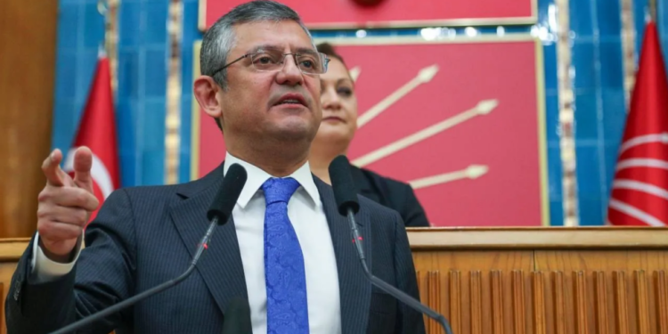 Özel’den İYİ Parti açıklaması: Partisine çağrı yaptı!