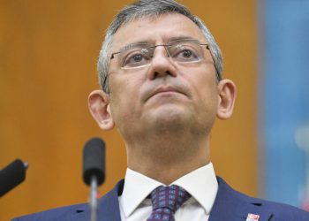 Özgür Özel, yerel seçim için ilk adayını açıkladı