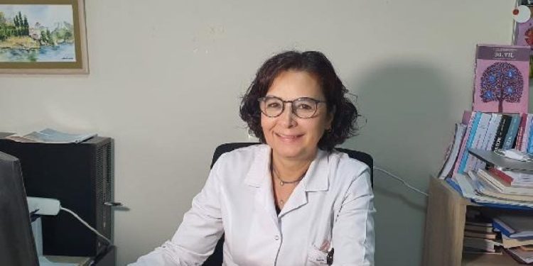 Prof. Dr. Şimşek: Onlarca virüs dolaşımda, 'domuz gribi' baskın görünüyor